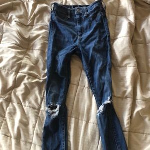 Hollister Ultra High-Rise Jean Leggings